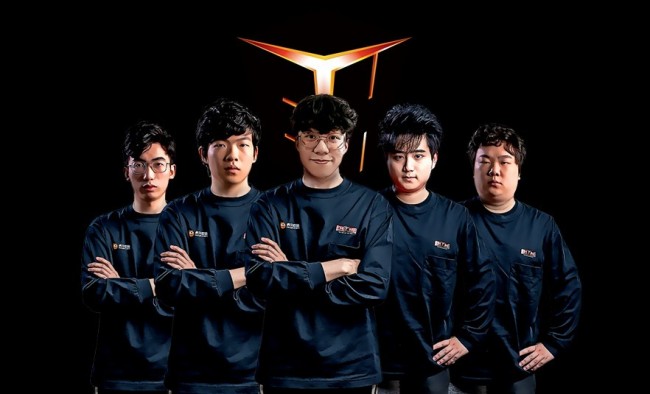 他意识到优 他意识到优