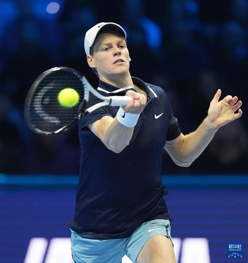 了令人瞩目 了令人瞩目