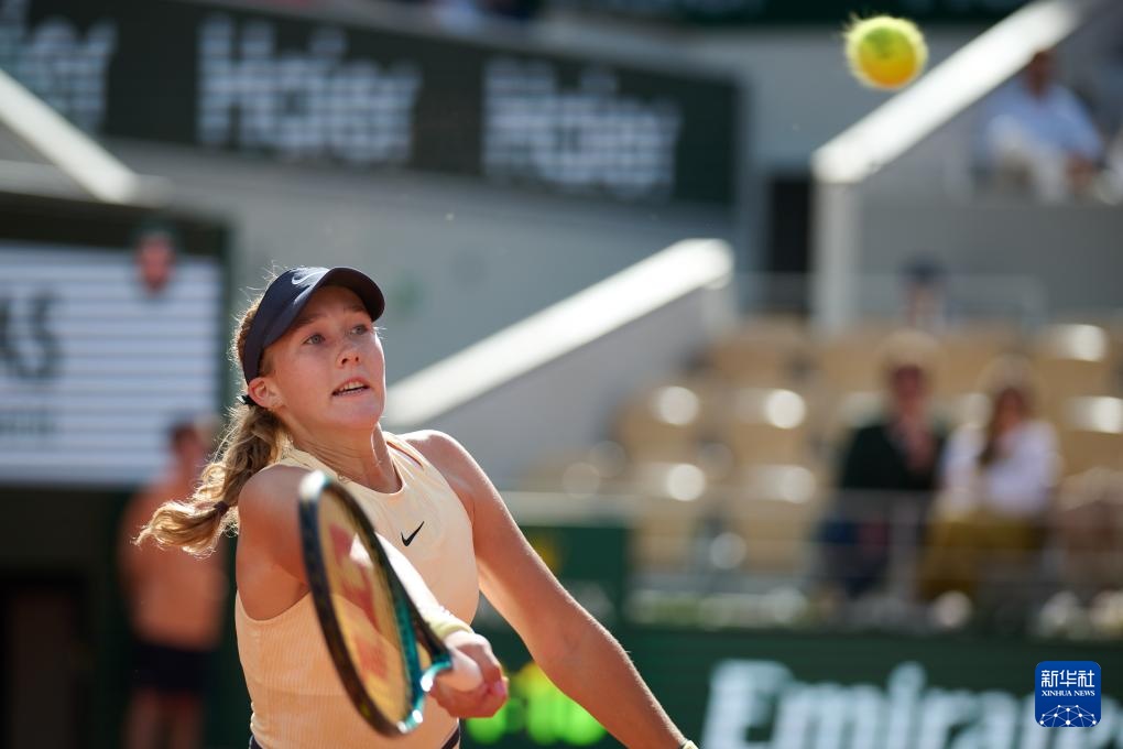 未将她推至 未将她推至